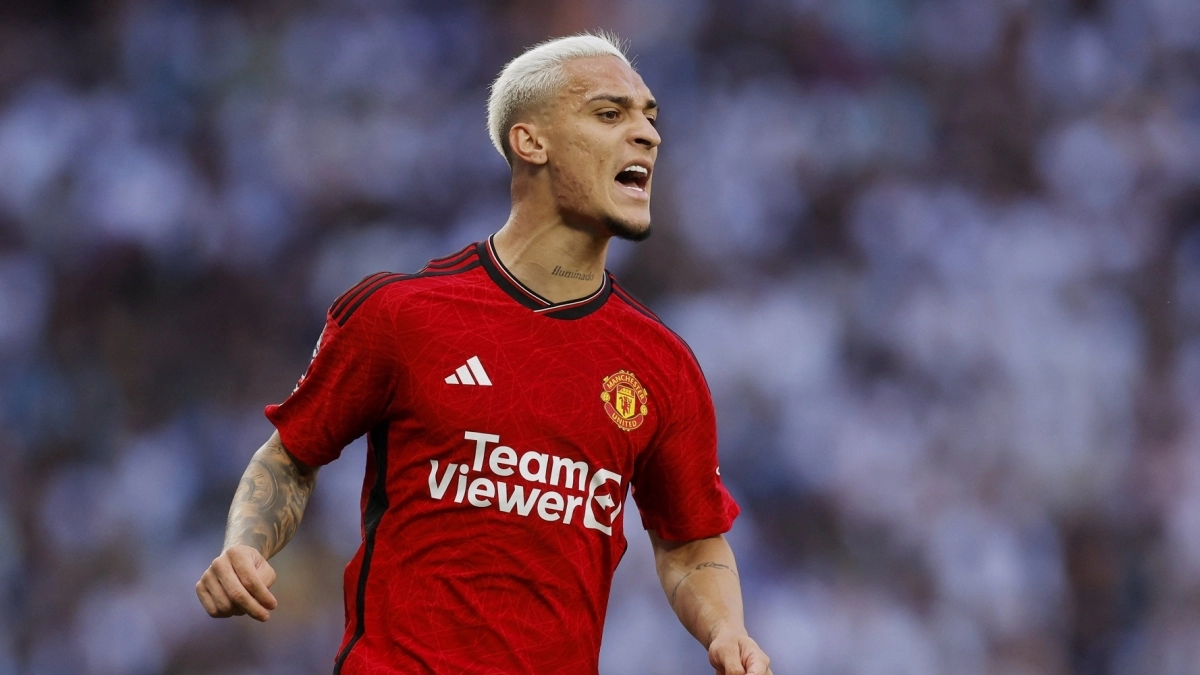 El Manchester United ya le busca una salida a Antony
