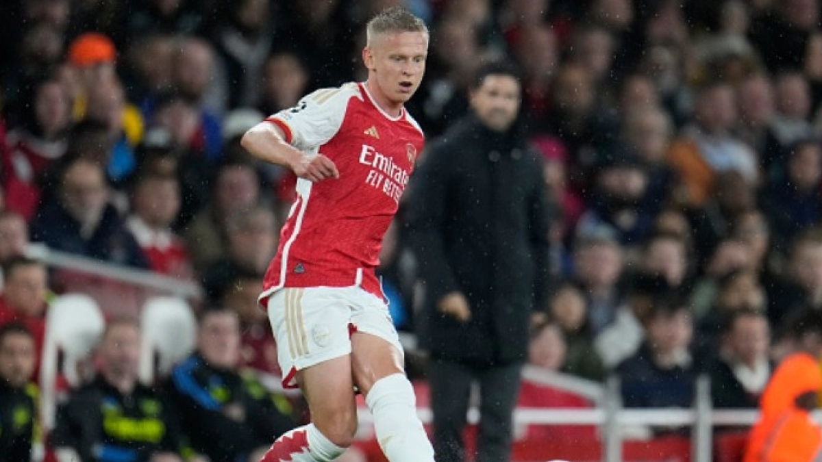 El Arsenal quiere blindar a Zinchenko
