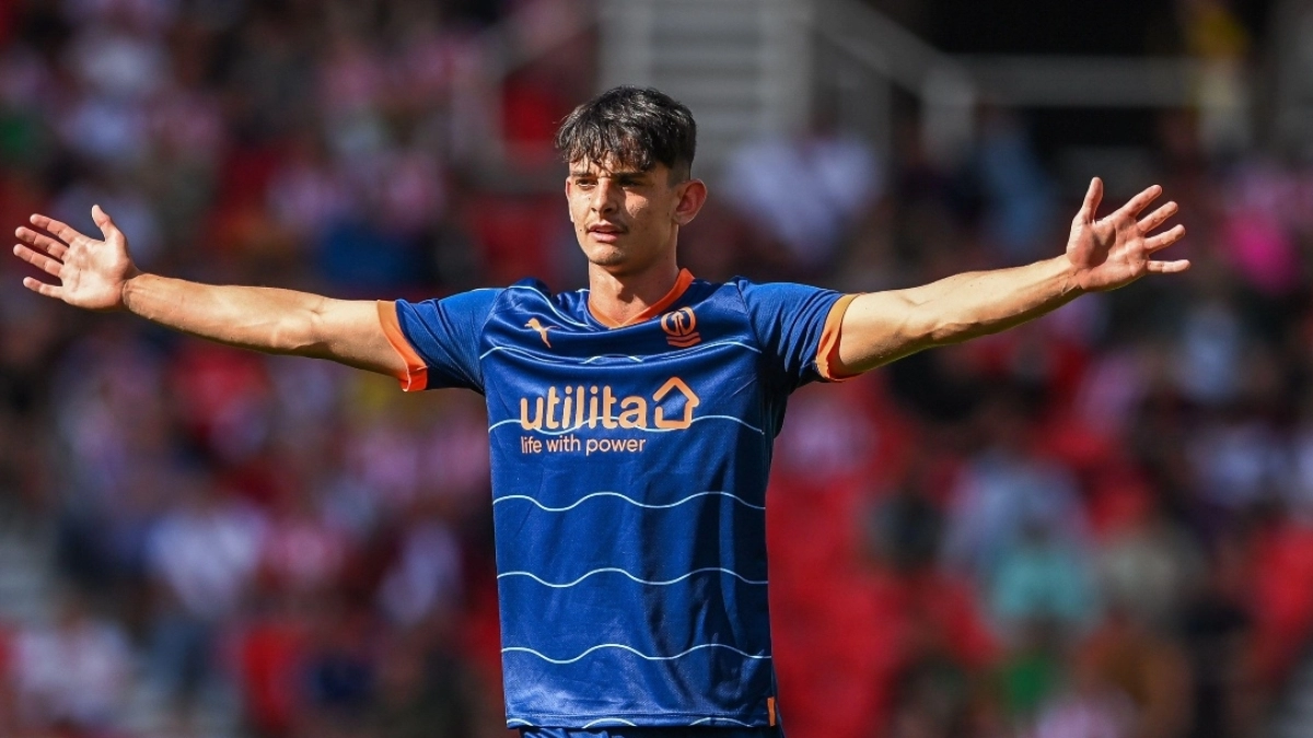 Charlie Patiño 'pasa' de la Real Sociedad / Planet Football