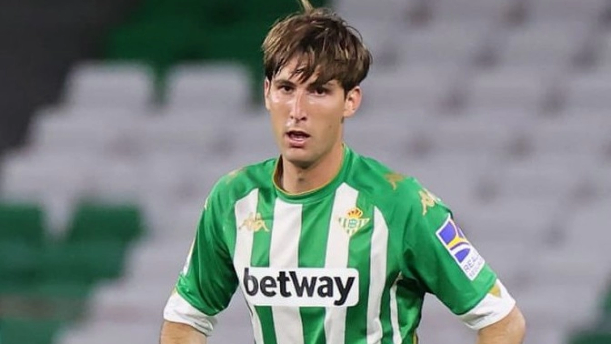 La oferta final del Milan por Juan Miranda