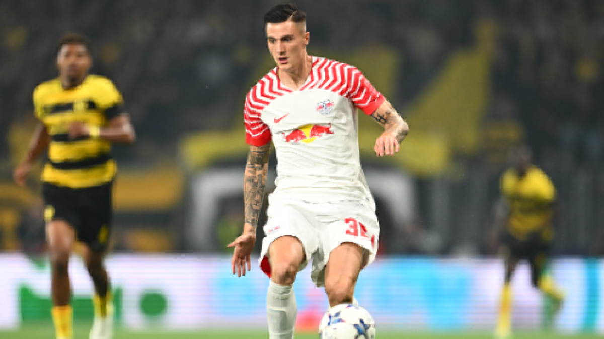 El AC Milan se mete en la carrera por Benjamin Sesko