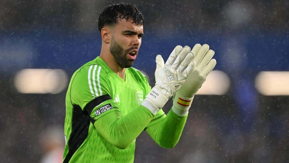 El Arsenal toma una decisión final con David Raya