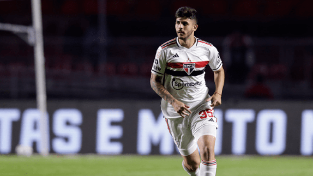 El Liverpool, el favorito para fichar a Lucas Beraldo