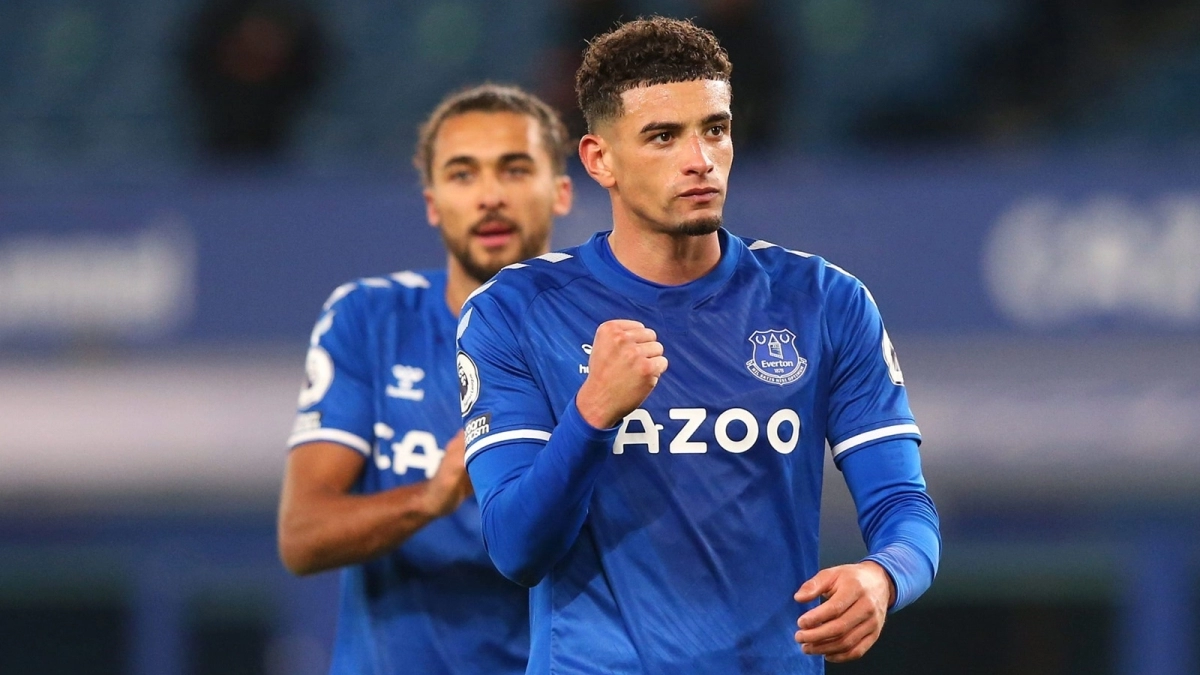 El grande de la Premier que quiere sacar a Godfrey del Everton / The Athletic