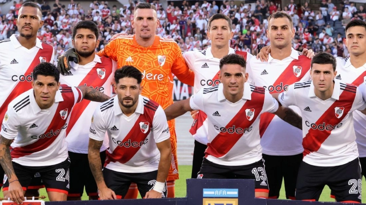 San Lorenzo quiere pescar en River Plate: Van por un descarte de Demichelis