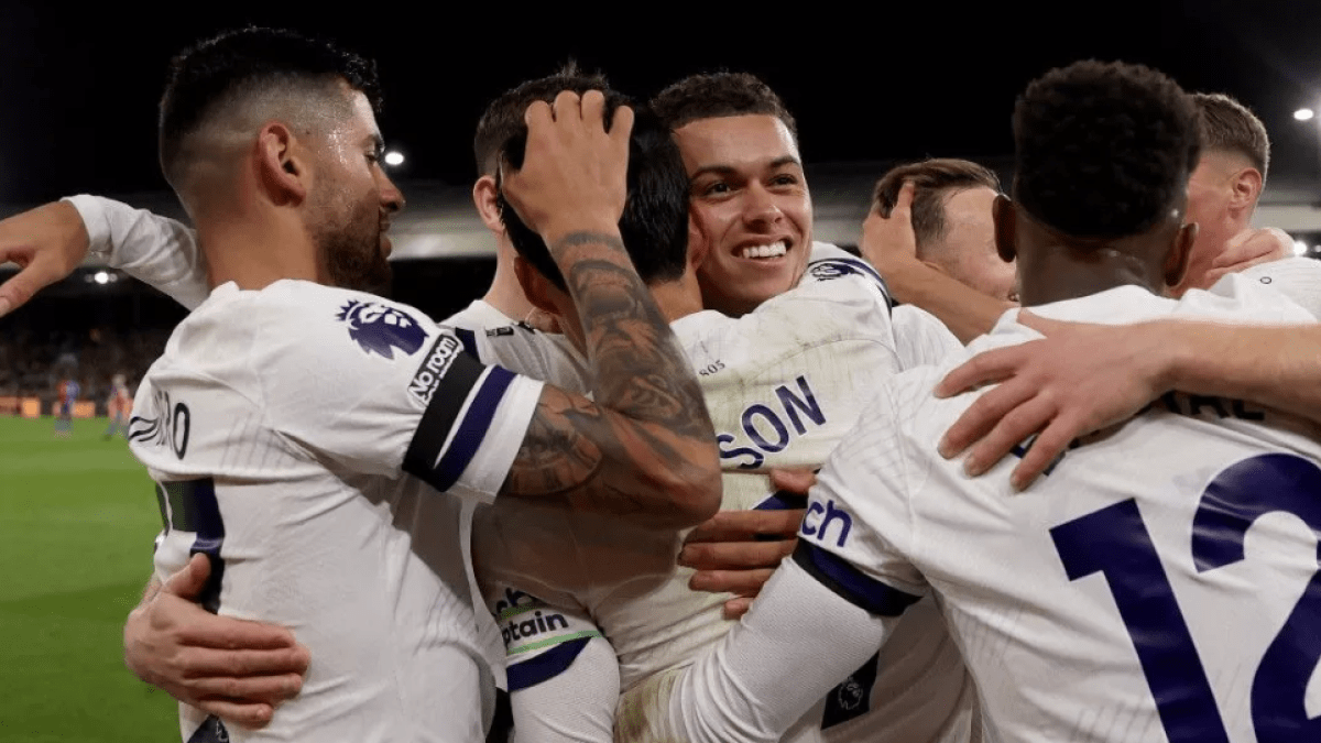 El tapado del Tottenham de Postecoglou para reforzar su defensa