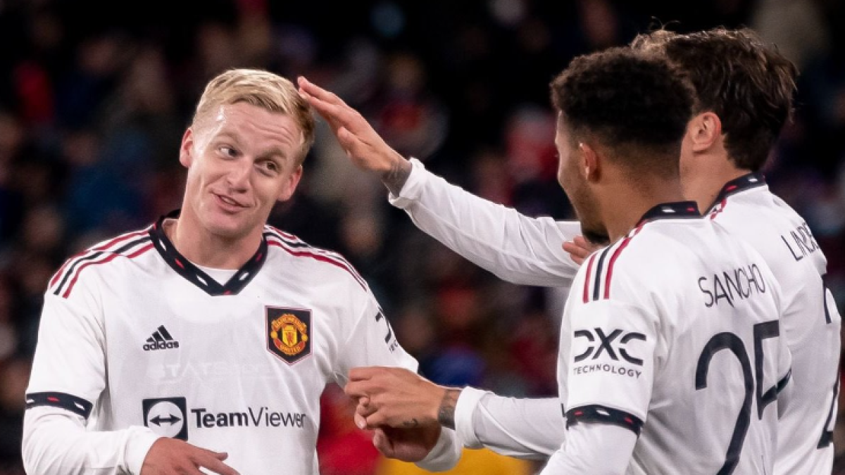 El equipo de la Bundesliga que quiere sacar a Van de Beek del Manchester United