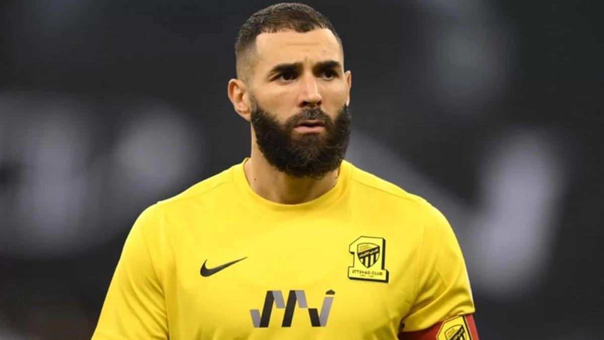 El BOMBAZO del Chelsea es Karim Benzema / Diez.hn
