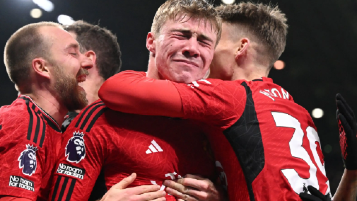 El jugador que el Manchester United quiere poner patitas en la calle: Lo quiere un club de LaLiga