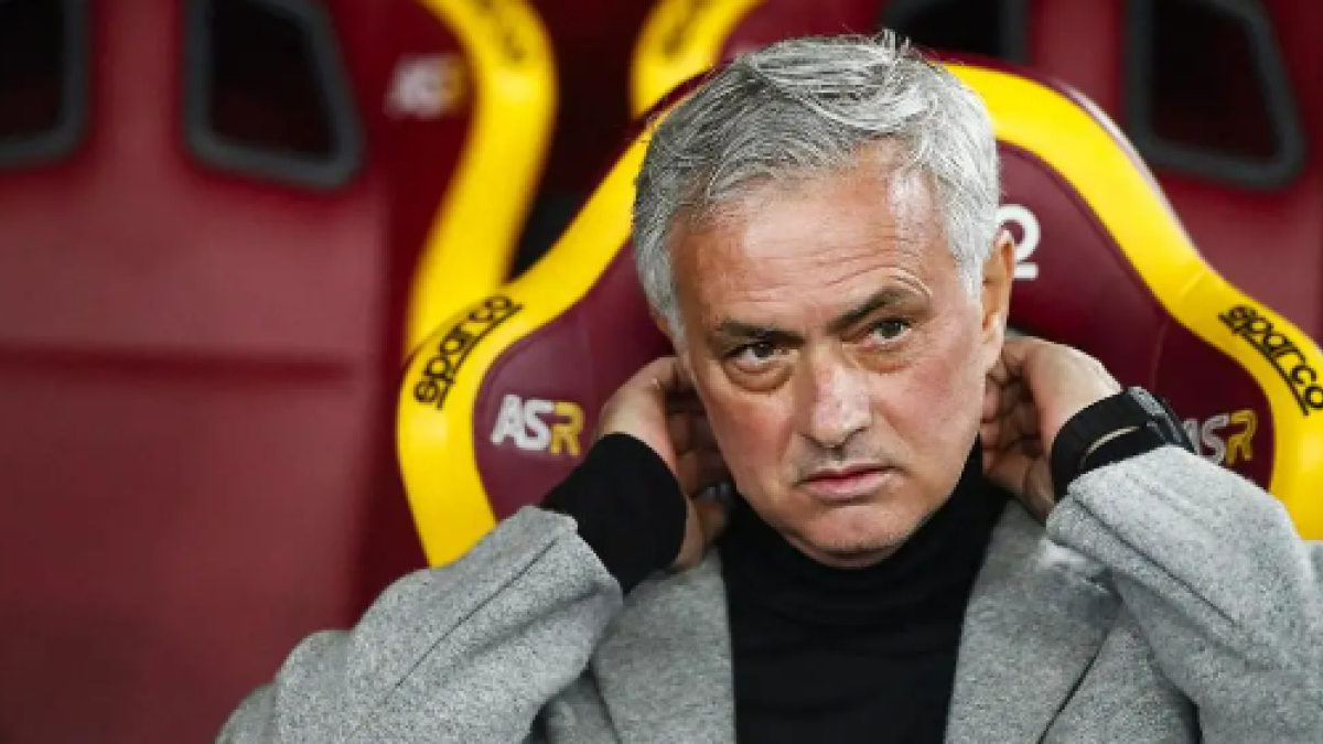 Mourinho exige a la Roma el fichaje de un jugador del FC Barcelona