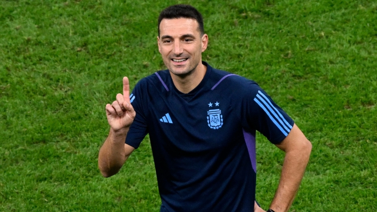 Scaloni se deja seducir / DAZN