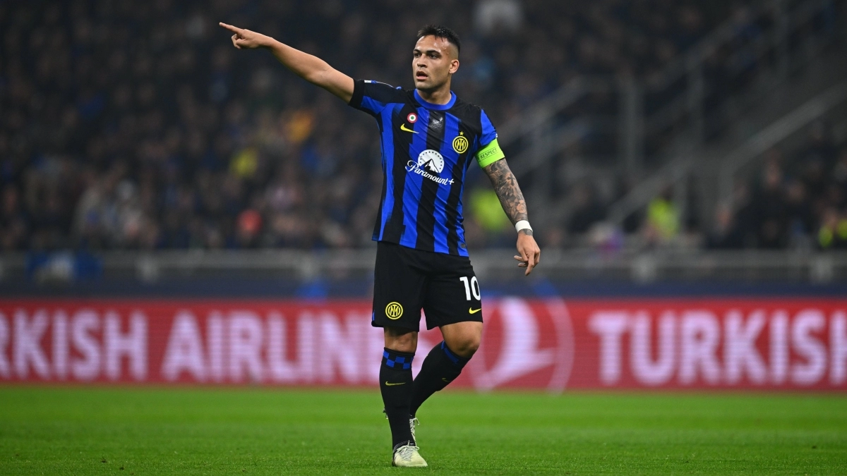 Los 2 clubes de la Premier que están pendientes de la situación de Lautaro Martínez
