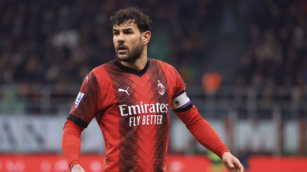 El Milan fija el precio de venta de Theo Hernández, objetivo del Bayern