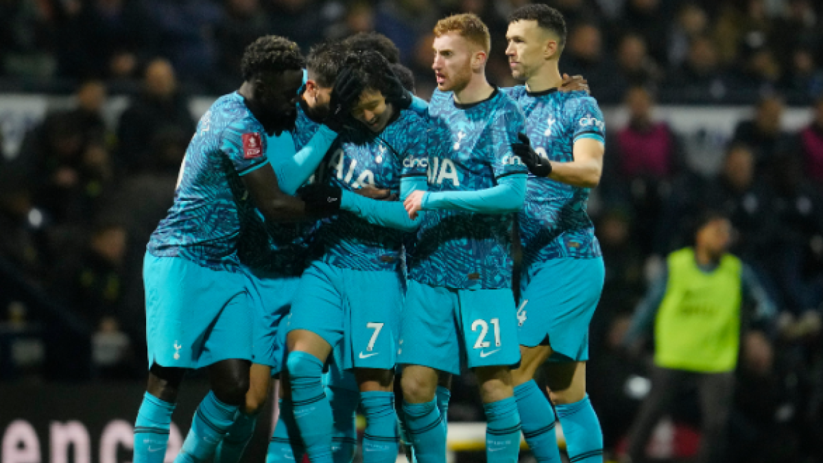 El Tottenham quiere a un jugador del FC Barcelona: Fichaje de 70 millones