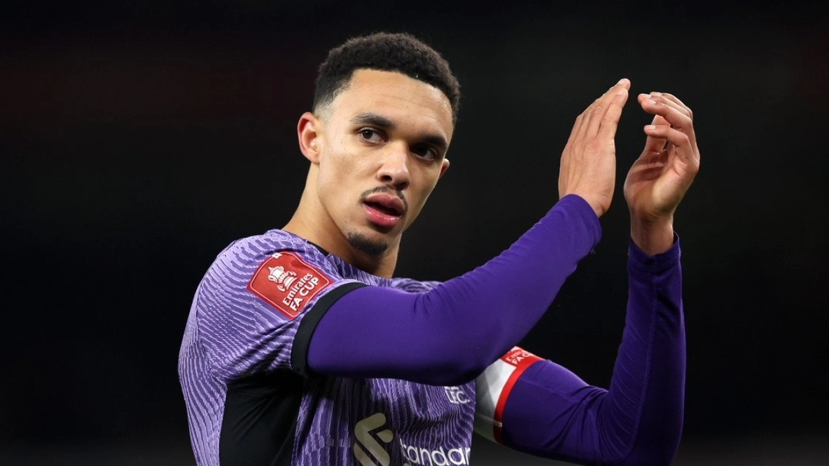 El Liverpool responde al interés del Real Madrid en Alexander-Arnold