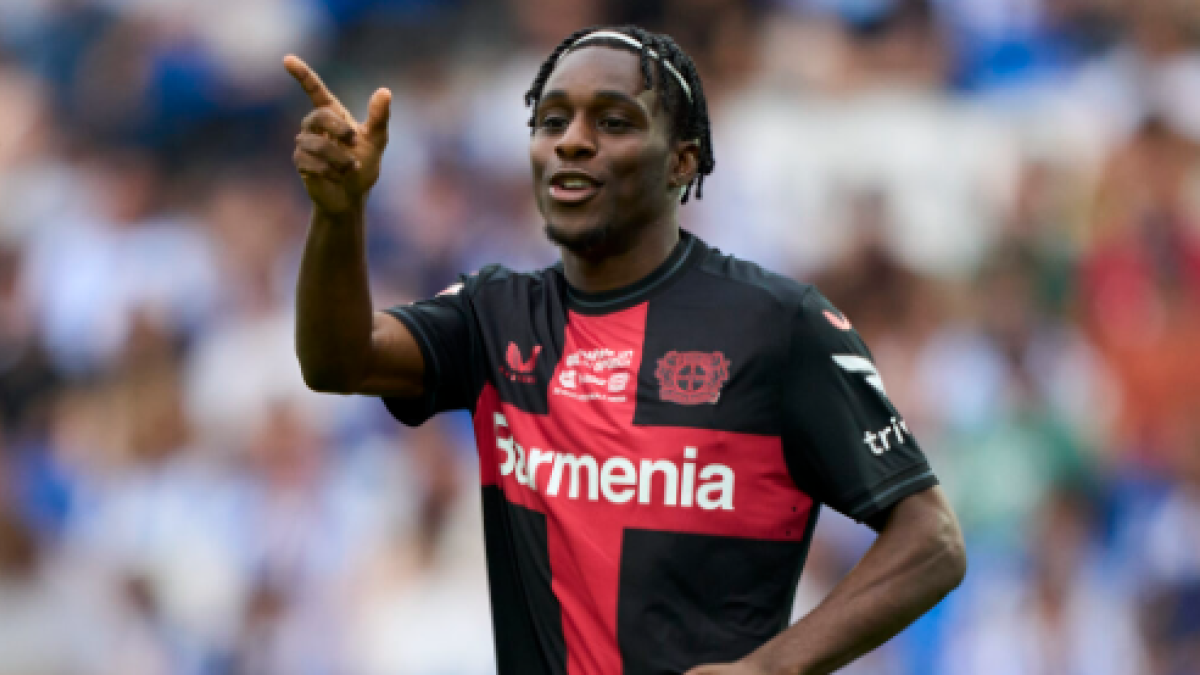 Los 2 laterales derechos que sigue el Manchester United para el verano