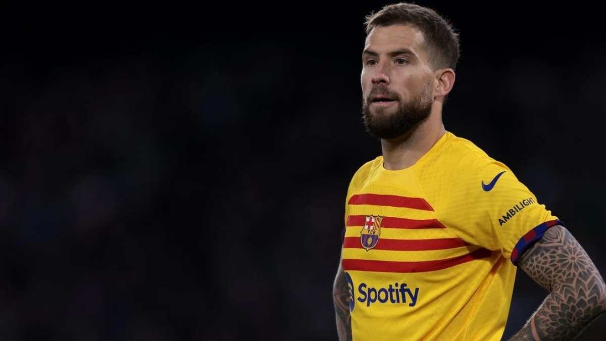 El FC Barcelona busca nuevo equipo para Iñigo Martínez