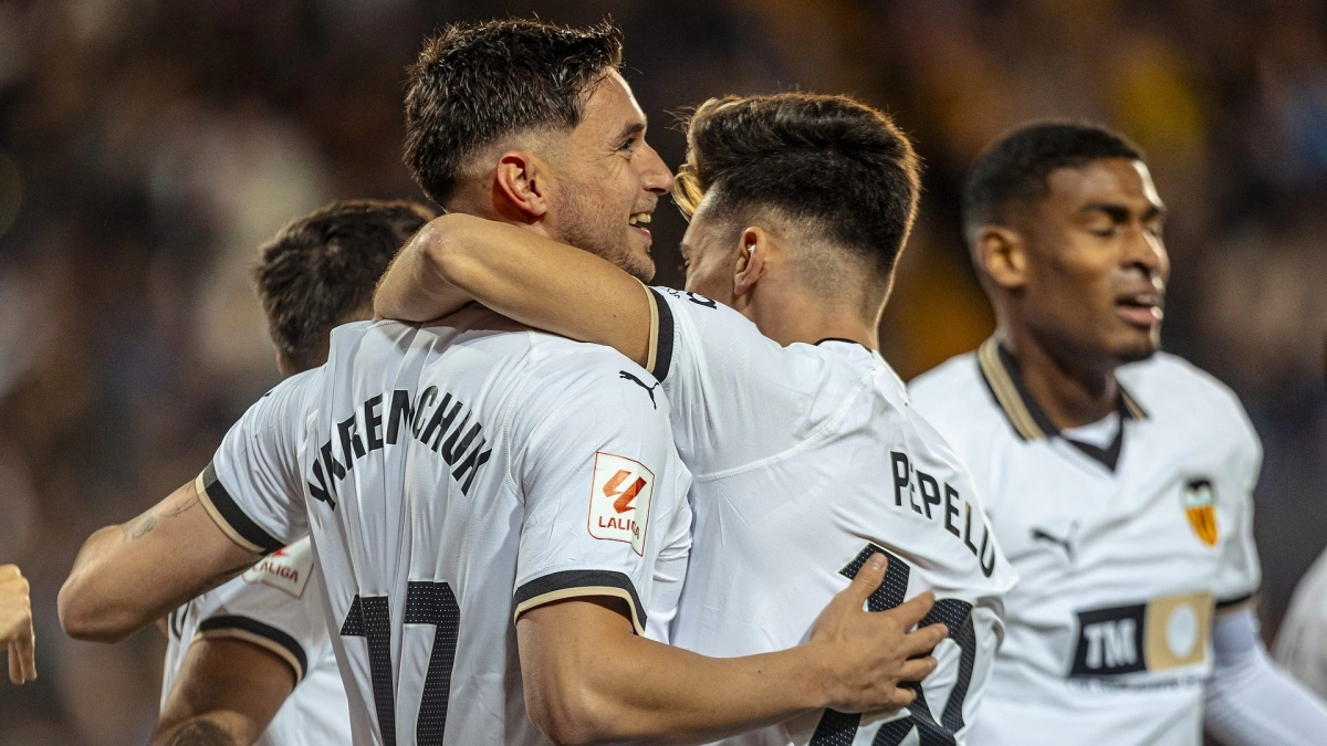 El Valencia blinda a una de sus grandes promesas / Valenciacf.com