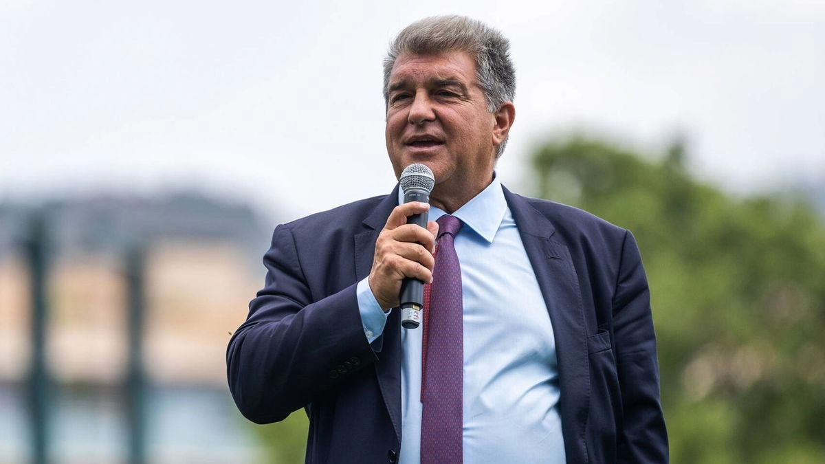 Laporta volverá a intentar el fichaje soñado por el Barcelona / El Confidencial