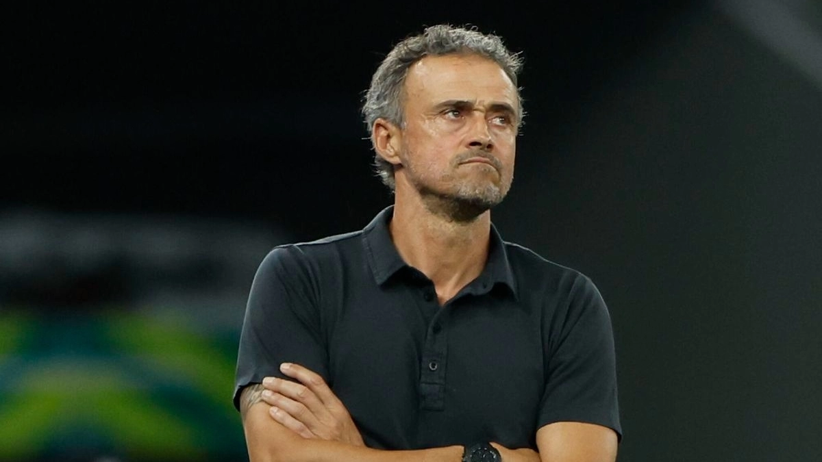 Luis Enrique pone a una de sus estrellas en la rampa de salida / Elconfidencial.com