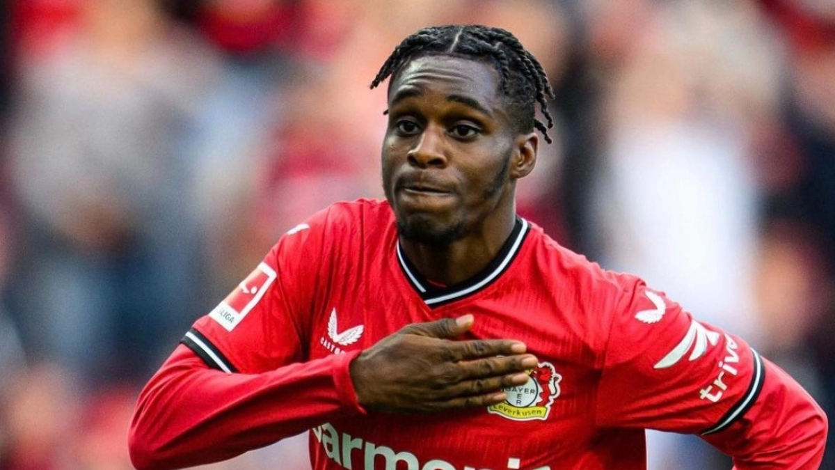 El Liverpool se mete en la carrera por el fichaje de Jeremie Frimpong
