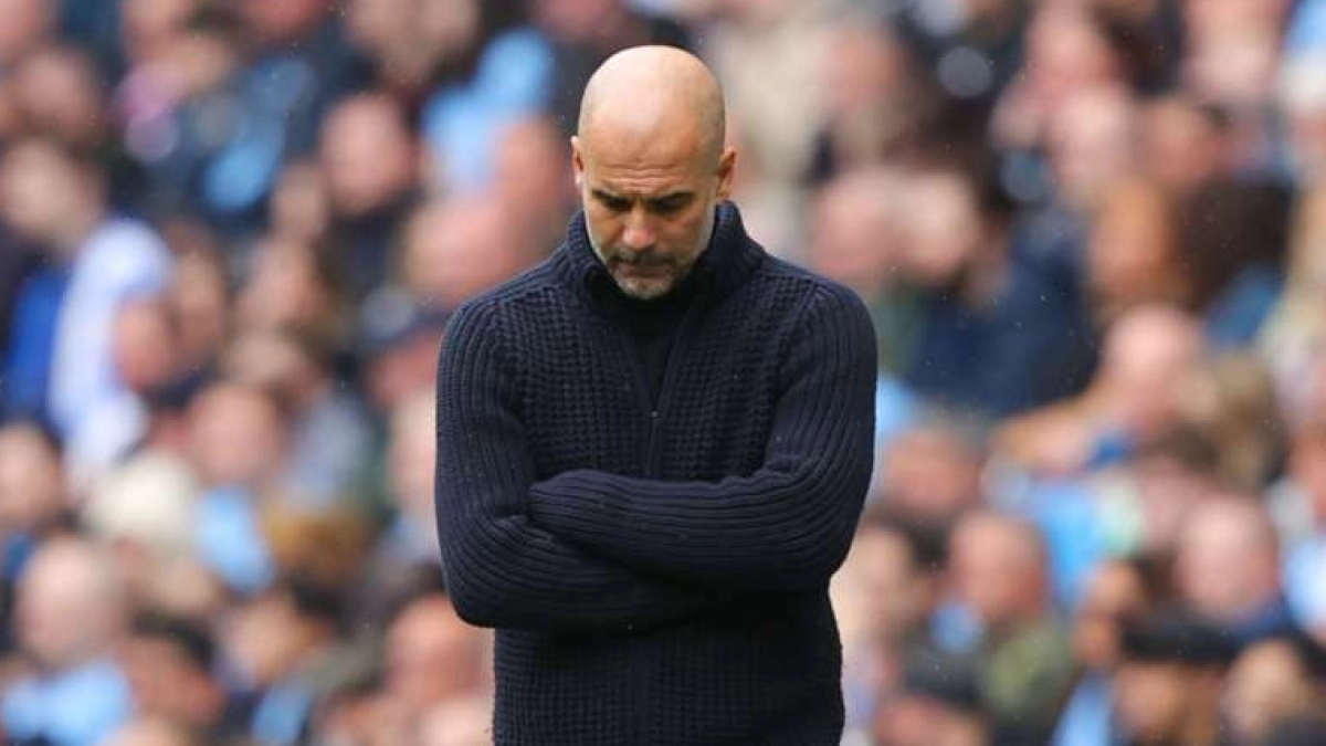 Derbi de Manchester en el mercado por el lateral derecho revelación