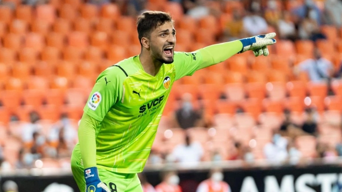 CERRADO: El Valencia ya tiene atado al sustituto de Mamardashvili / Eurosport.com