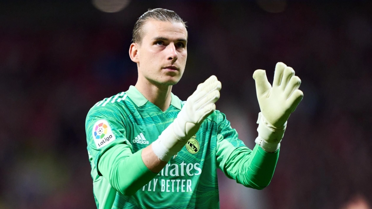 La opción gratis del Madrid para cubrir una posible salida de Lunin