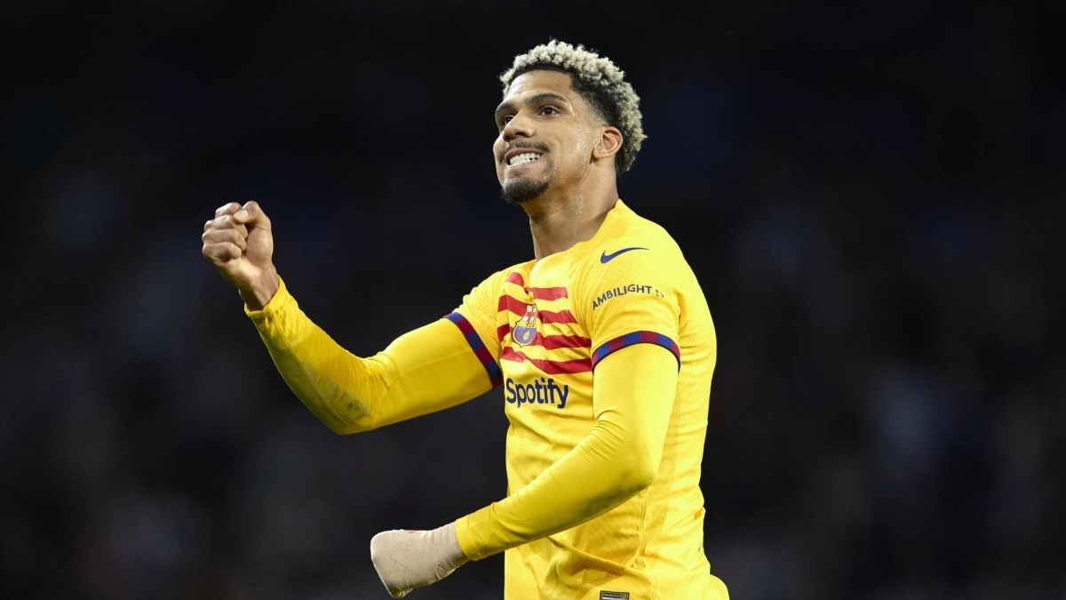El precio final que el Barcelona pedirá este verano por Ronald Araújo