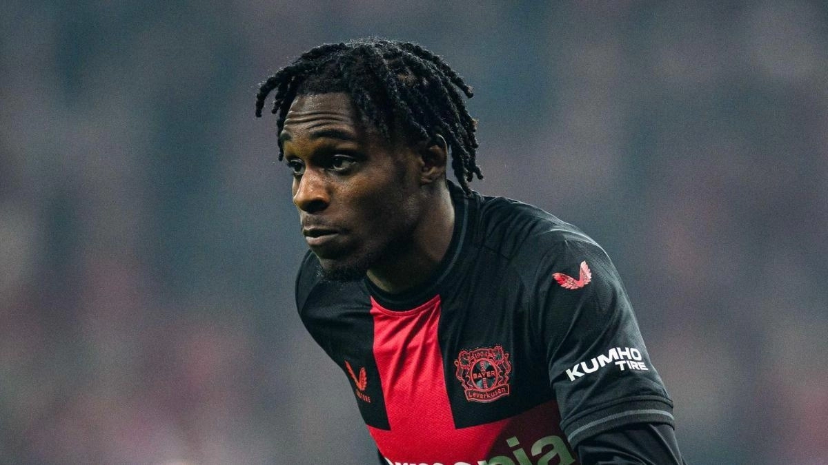 Frimpong, carrilero del Bayer Leverkusen