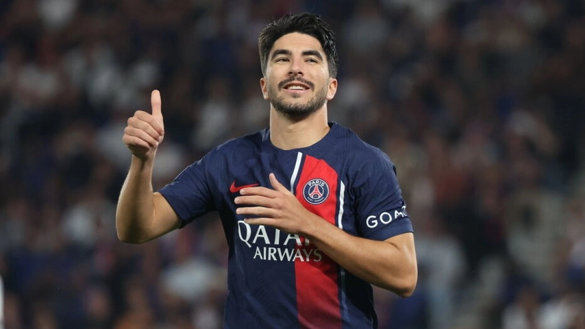 Carlos Soler busca salir del PSG: ¿De vuelta a la Liga? / Le Parisien