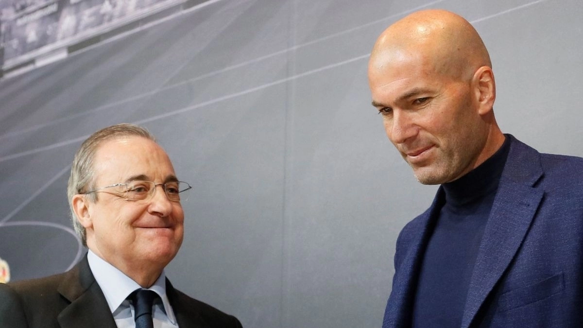 El fichaje BOMBA que Zidane le recomienda al Real Madrid / Elconfidencial