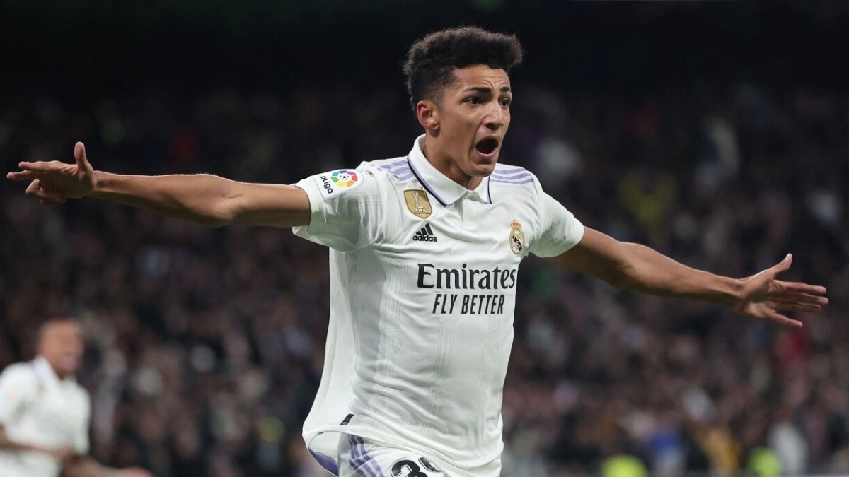 Los 3 clubes que quieren fichar a Álvaro Rodríguez, descarte del Madrid