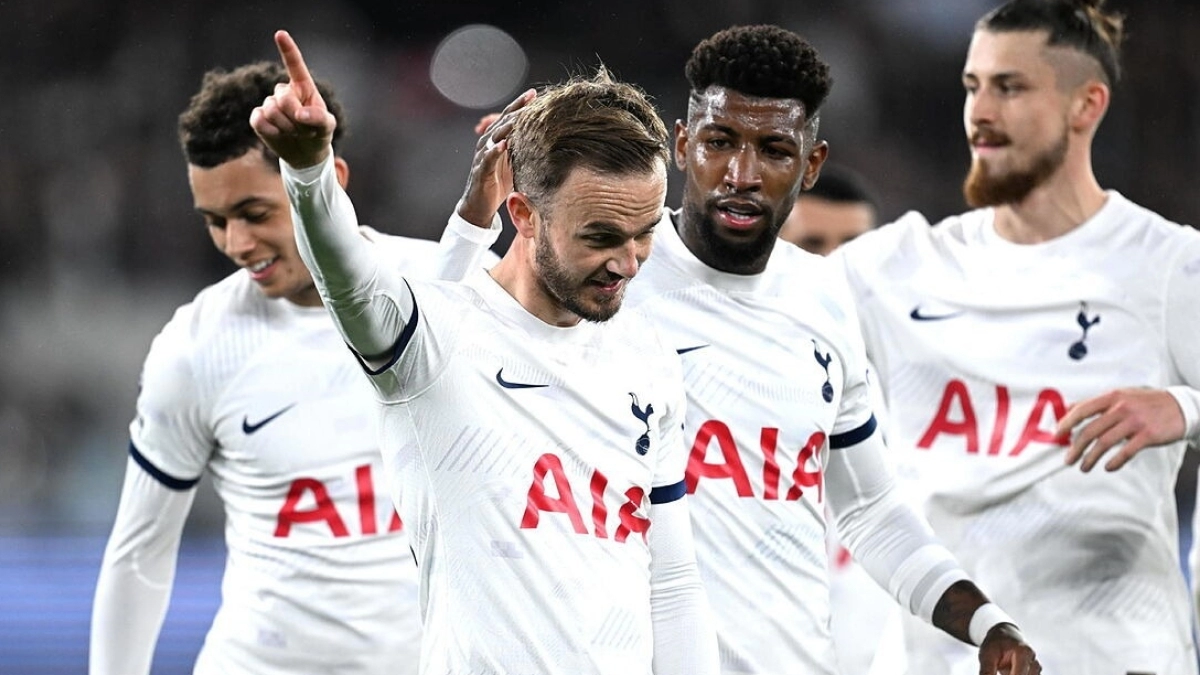 El Tottenham se fija en el central revelación de la Eurocopa