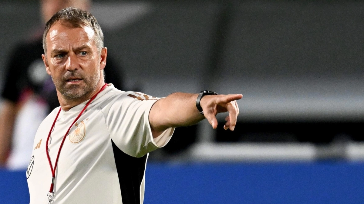 BOMBAZO: El nuevo descarte de Hansi Flick en el FC Barcelona