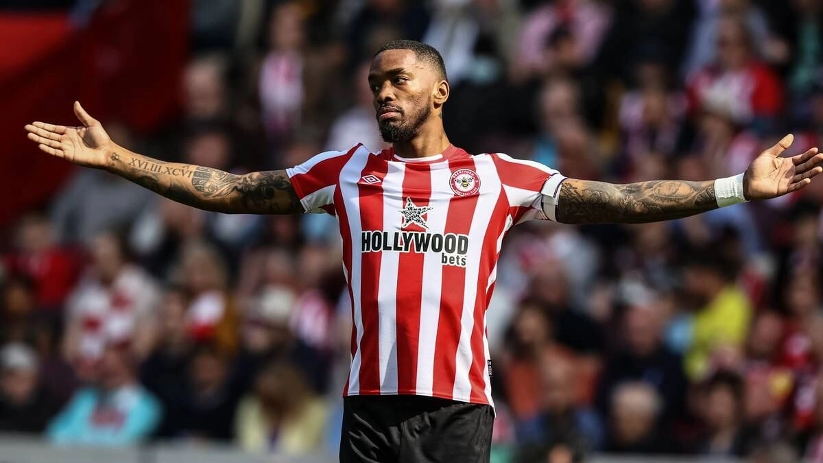Ivan Toney, delantero del Brentford que interesa a Bayern de Múnich y Manchester United