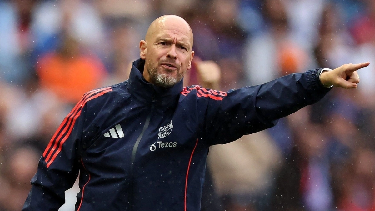 Manchester United has closed its third summer signing