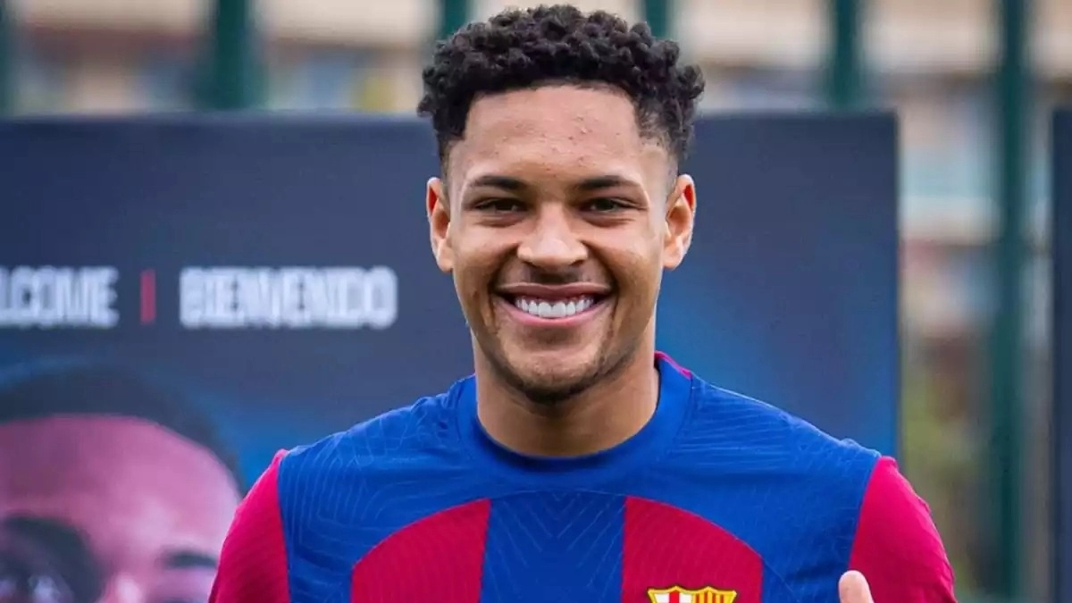 Vitor Roque will not be sold by Barcelona / Carpetasfcb