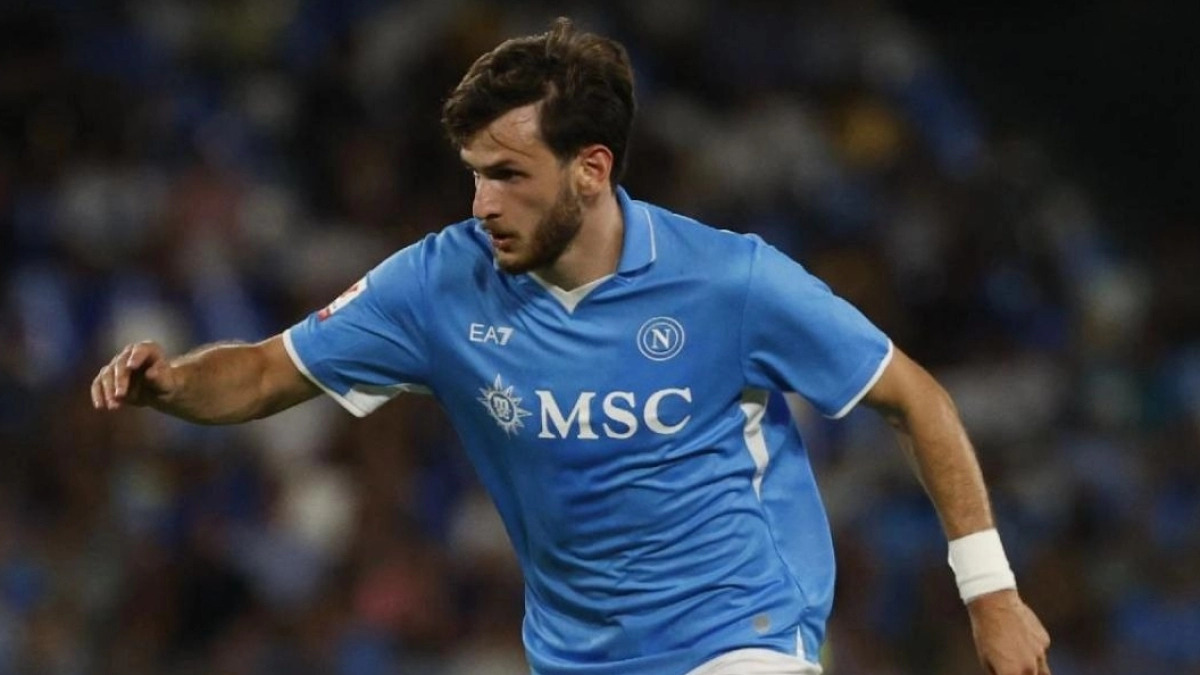 The Premier club pursuing the signing of Kvaratskhelia