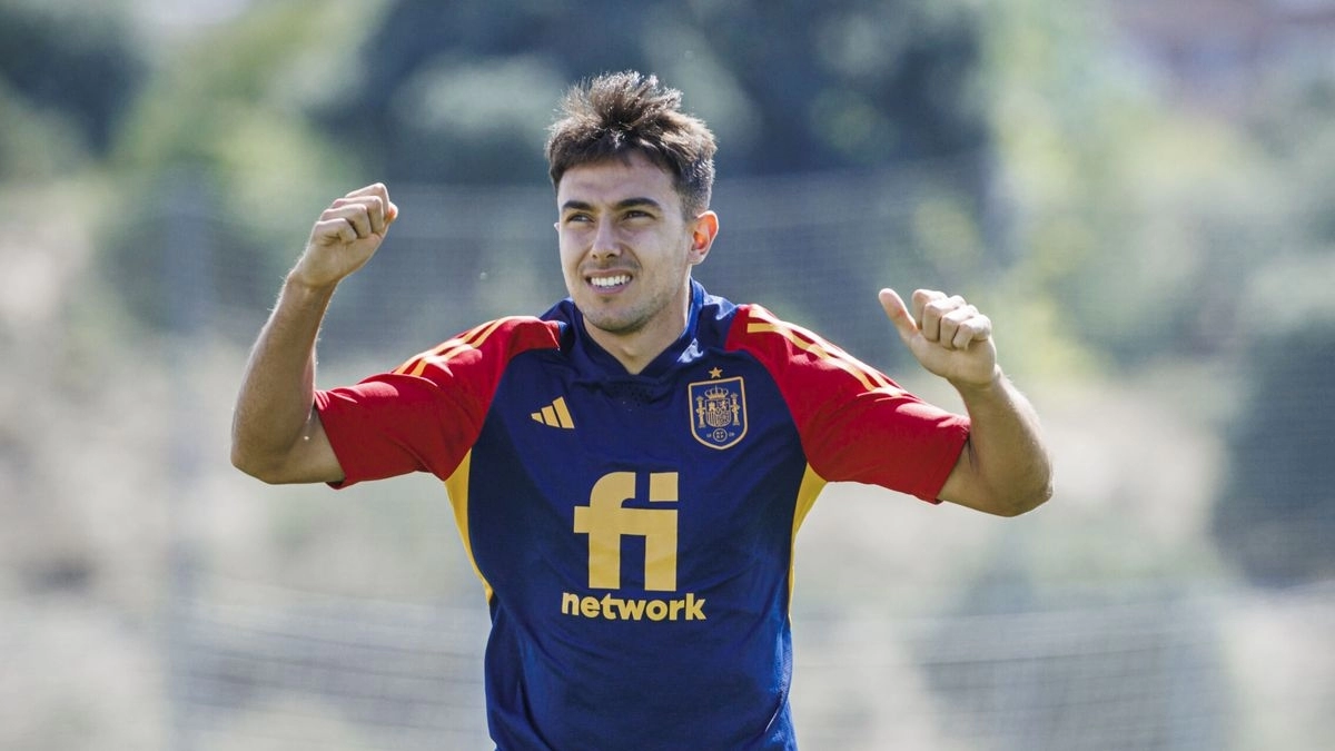 <p>Martín Zubimendi, Spanish midfielder for Real Sociedad who could sign for Liverpool</p>