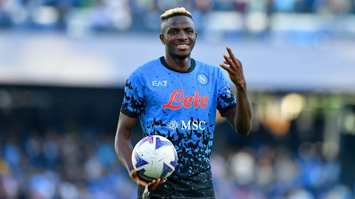 Victor Osimhen, delantero nigeriano del Napoli que interesa al Chelsea