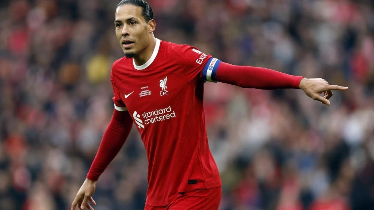 Liverpool chooses Virgil van Dijk's successor.
