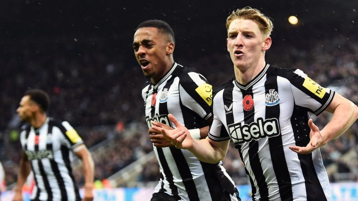 Newcastle will extend Anthony Gordon's contract / Relief