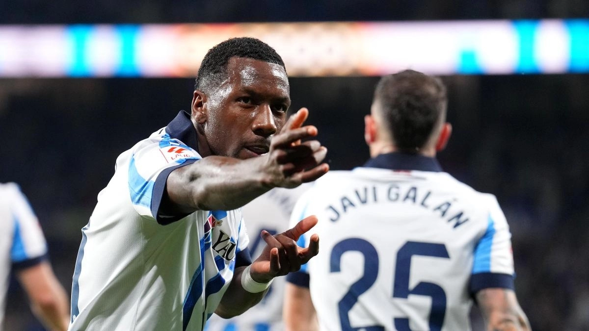 Sheraldo Becker, jugador de la Real Sociedad