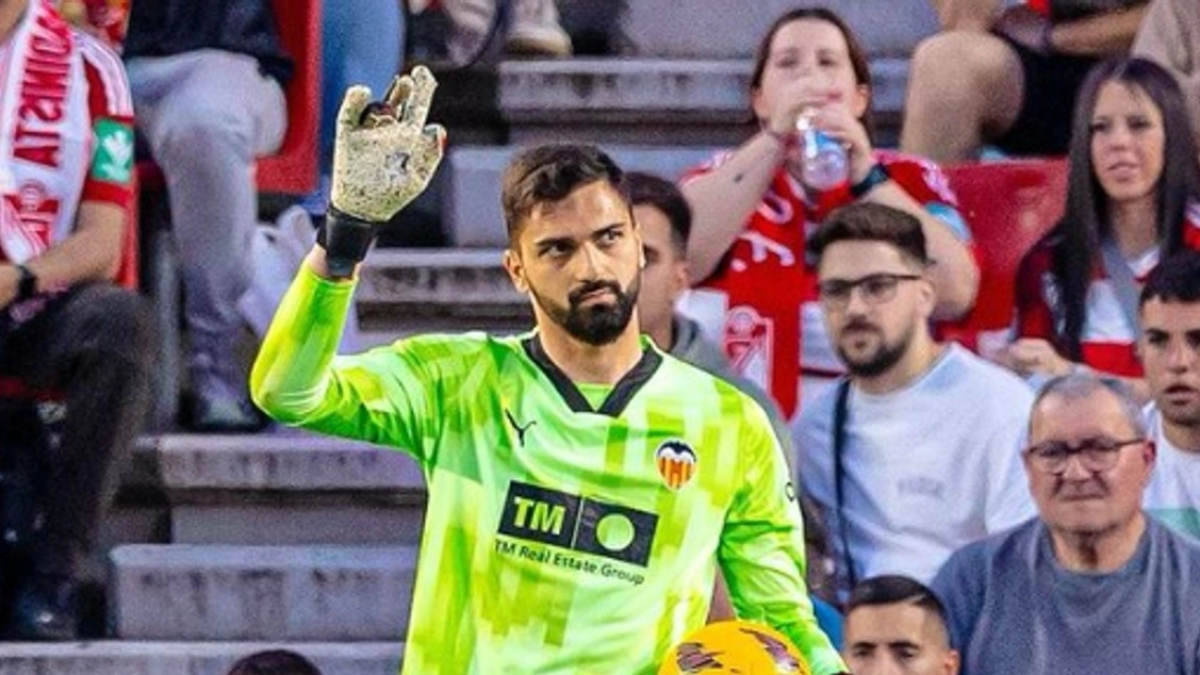 Mamardashvili no saldrá del Valencia en enero / Relevo.com