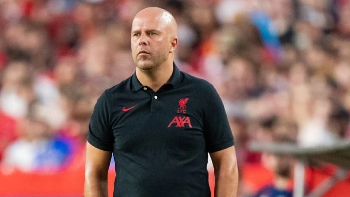 El Liverpool avanza por Loic Badé / 90min.com