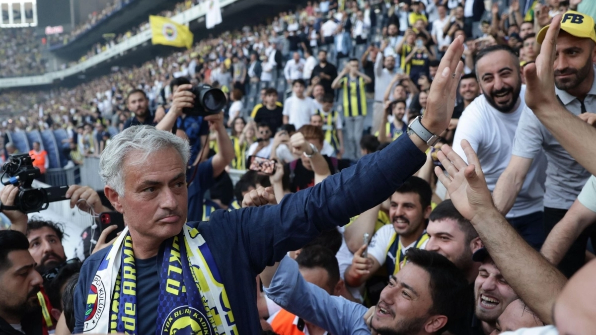 Fenerbahçe tests the return of Eljif Elmas / Pio Sports