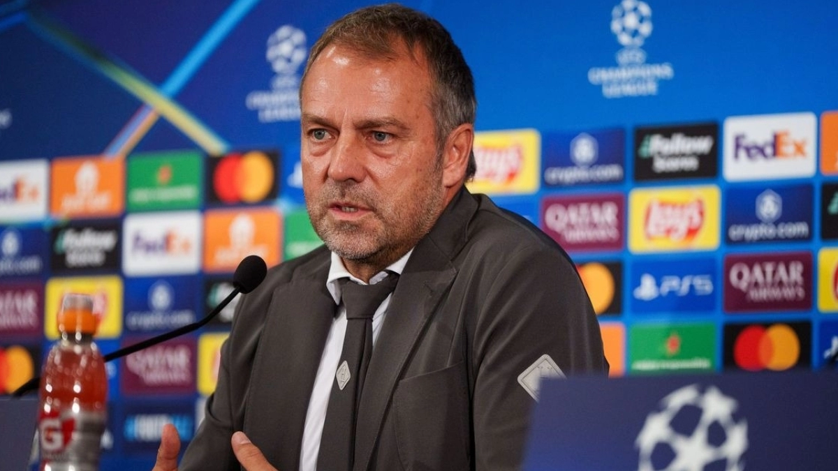 Hansi Flick descartó un fichaje para el Barcelona: "No es necesario"
