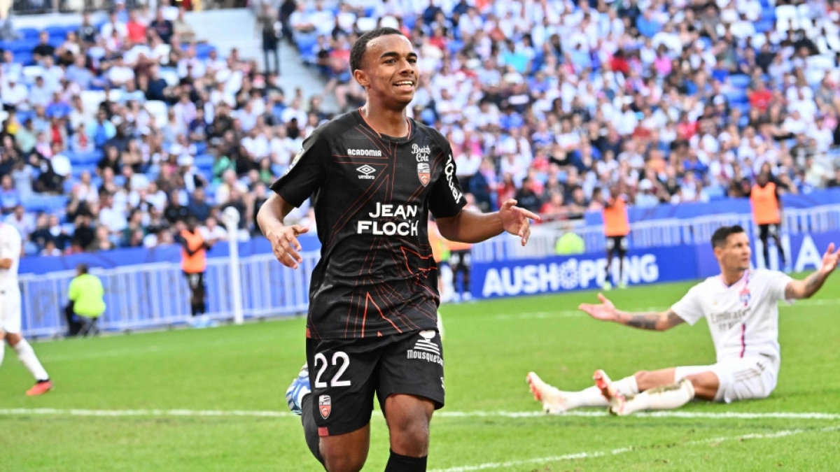 Real Madrid and Barcelona set out to hunt the new Mbappé.