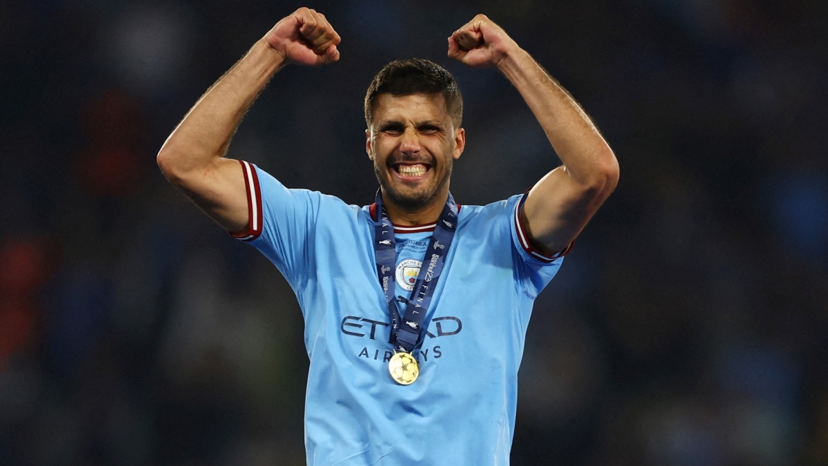 Manchester City looks for Rodri's successor at Real Madrid | Fichajes.net